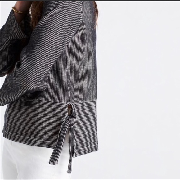 Madewell
French Rib Side Tie Pullover - Picture 6 of 7